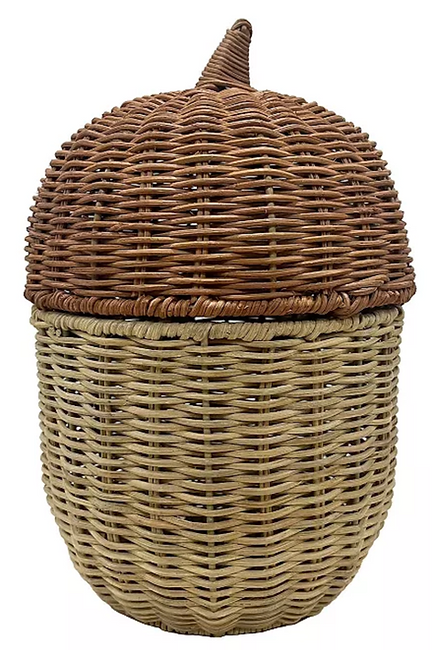 Cozy autumn decor and fall decorating ideas. Seasonal autumn decor on a budget with this adorable little acron wicker storage bin.
