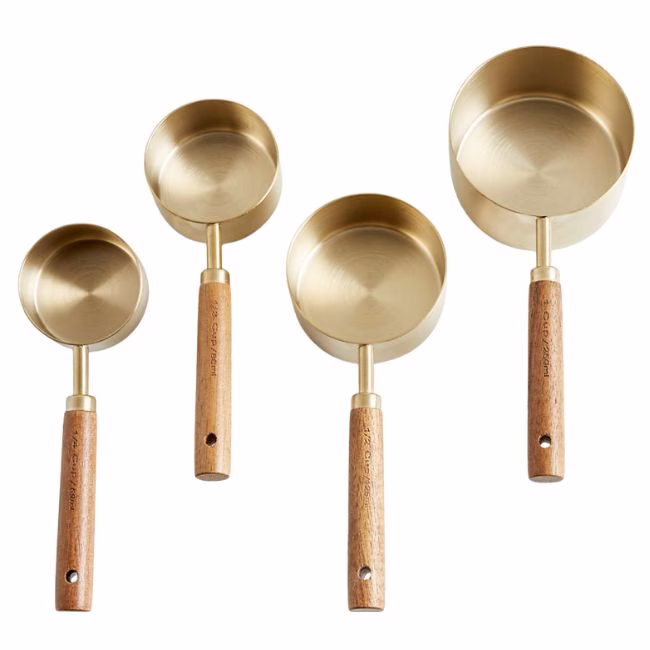 gold measuring cups