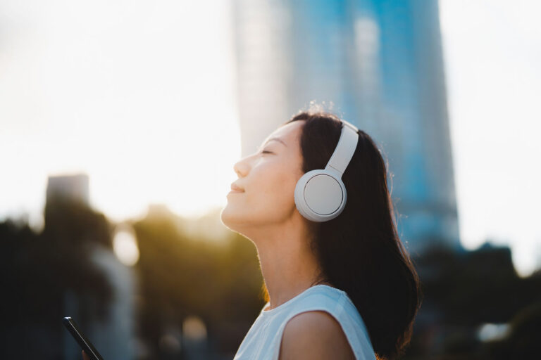 Great Wellbeing & Mental Health Podcasts to Help Reframe Your Mindset in 2025