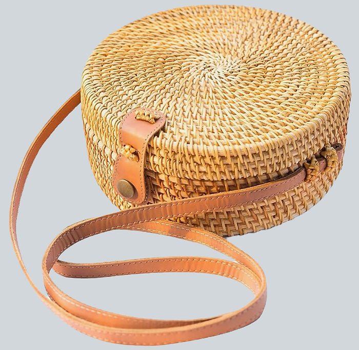 round straw woven handbag