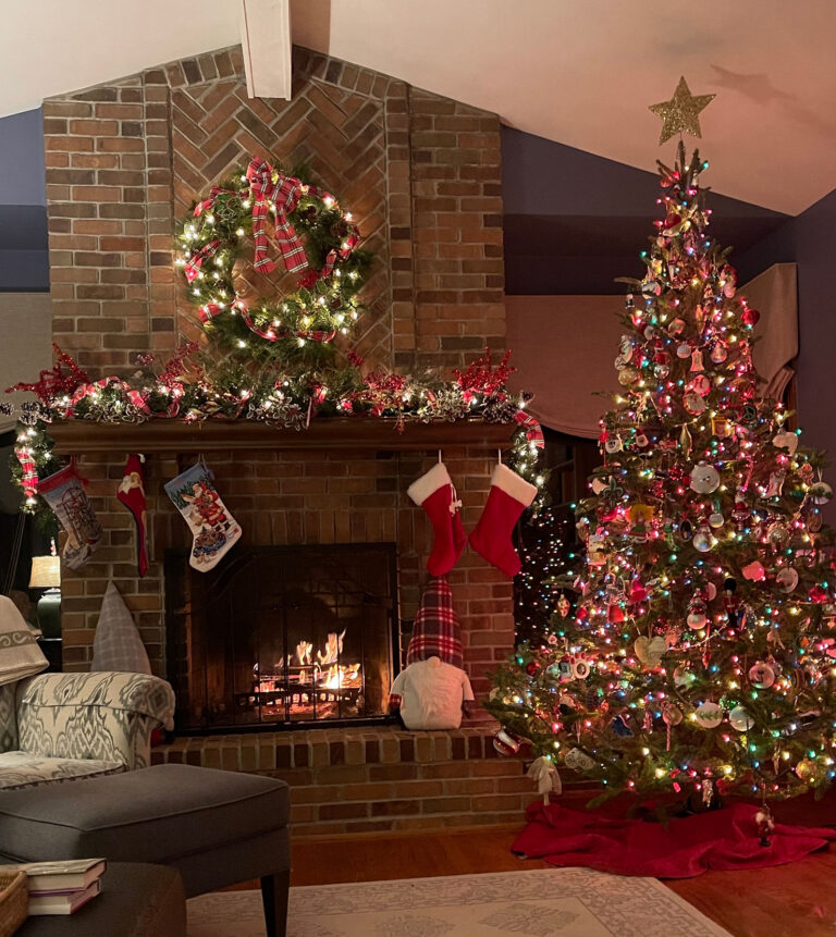 Vintage Christmas Decor: Nostalgic Holiday Decorating Ideas