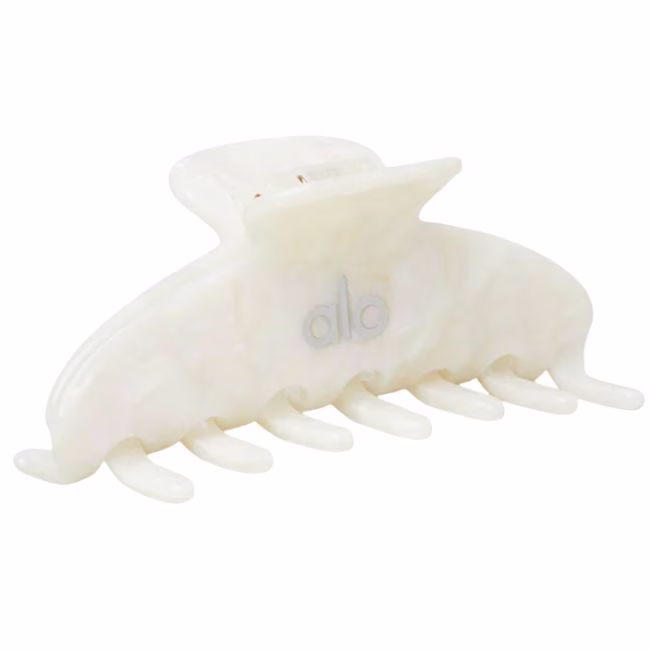 white alo claw clip