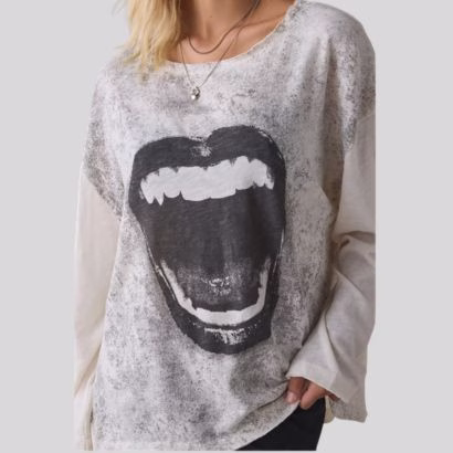 wide mouth graphic tee