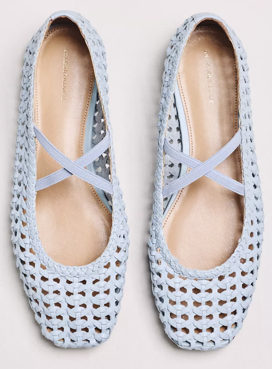 woven flats