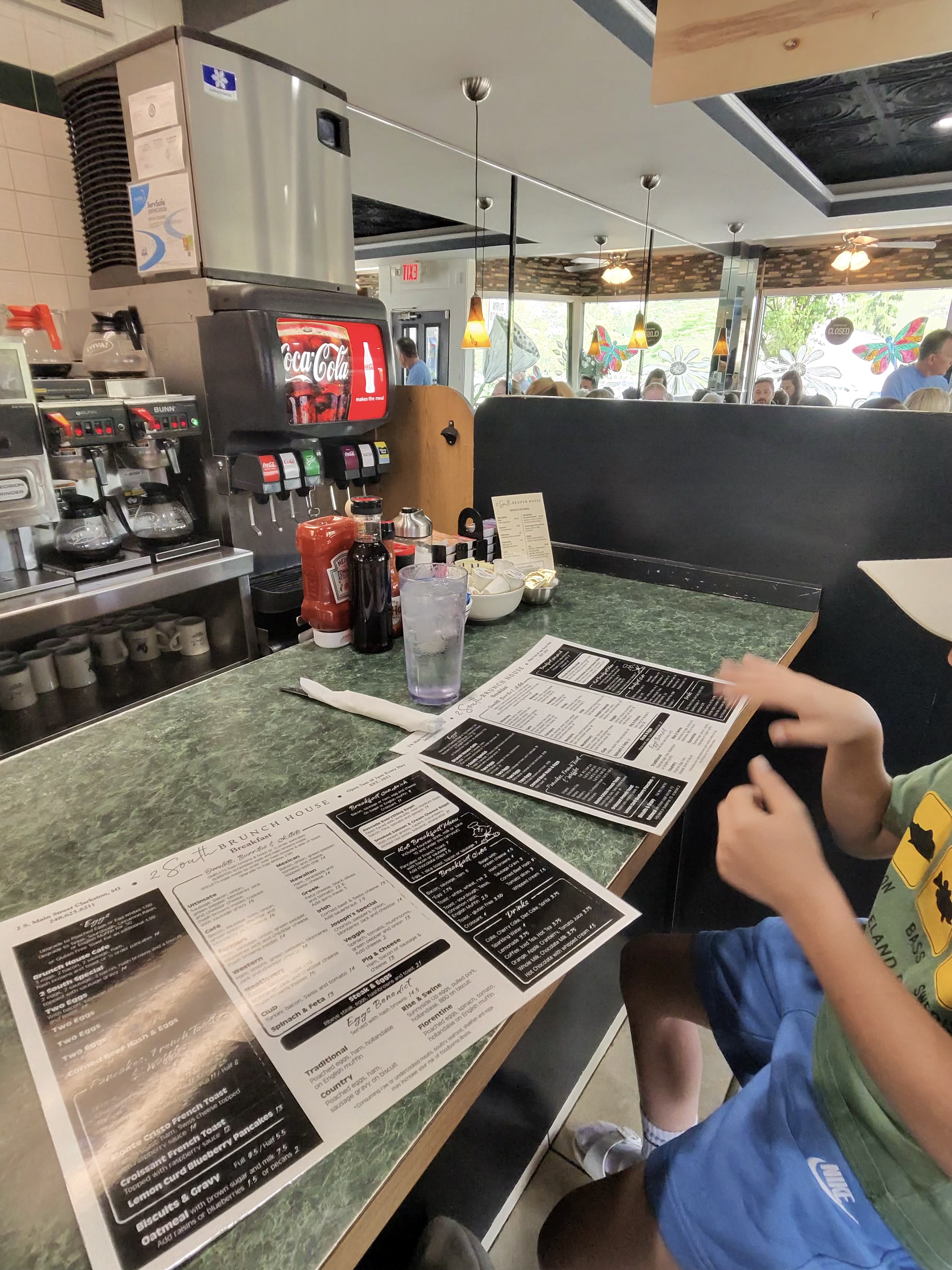 breakfast at the diner