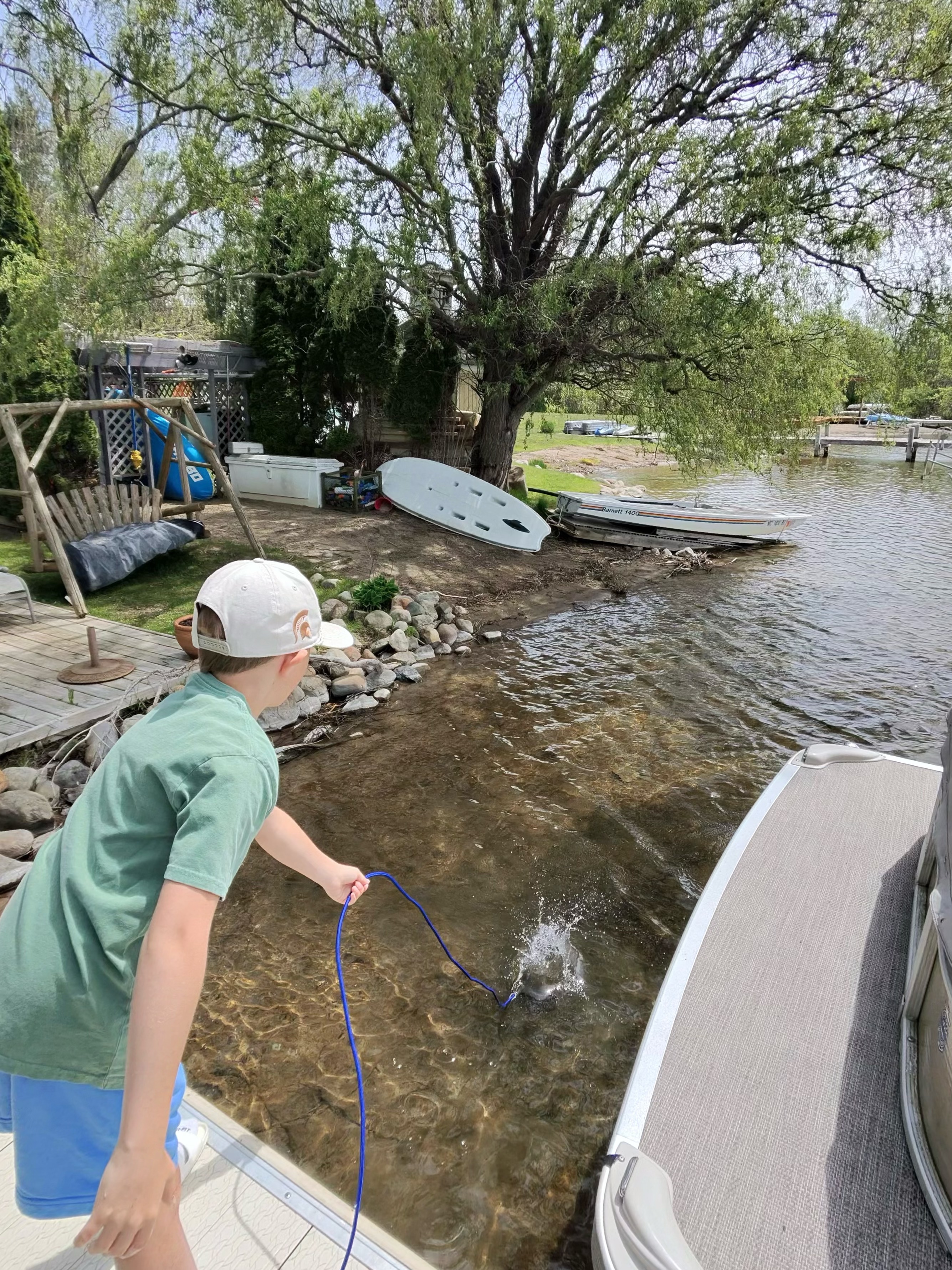 magnet fishing