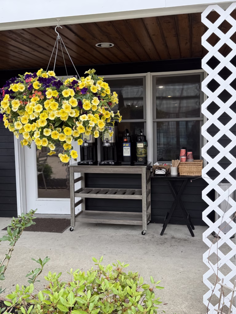Mariner Resort Maine Ongunquit Coffee Station
