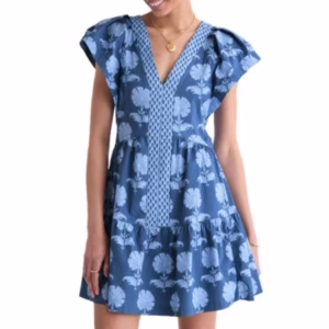 vineyard vines blue patterned aline mini dress