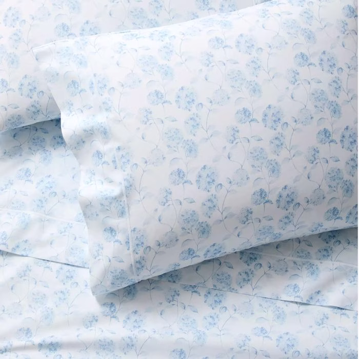 hydrangea sheet set in blue