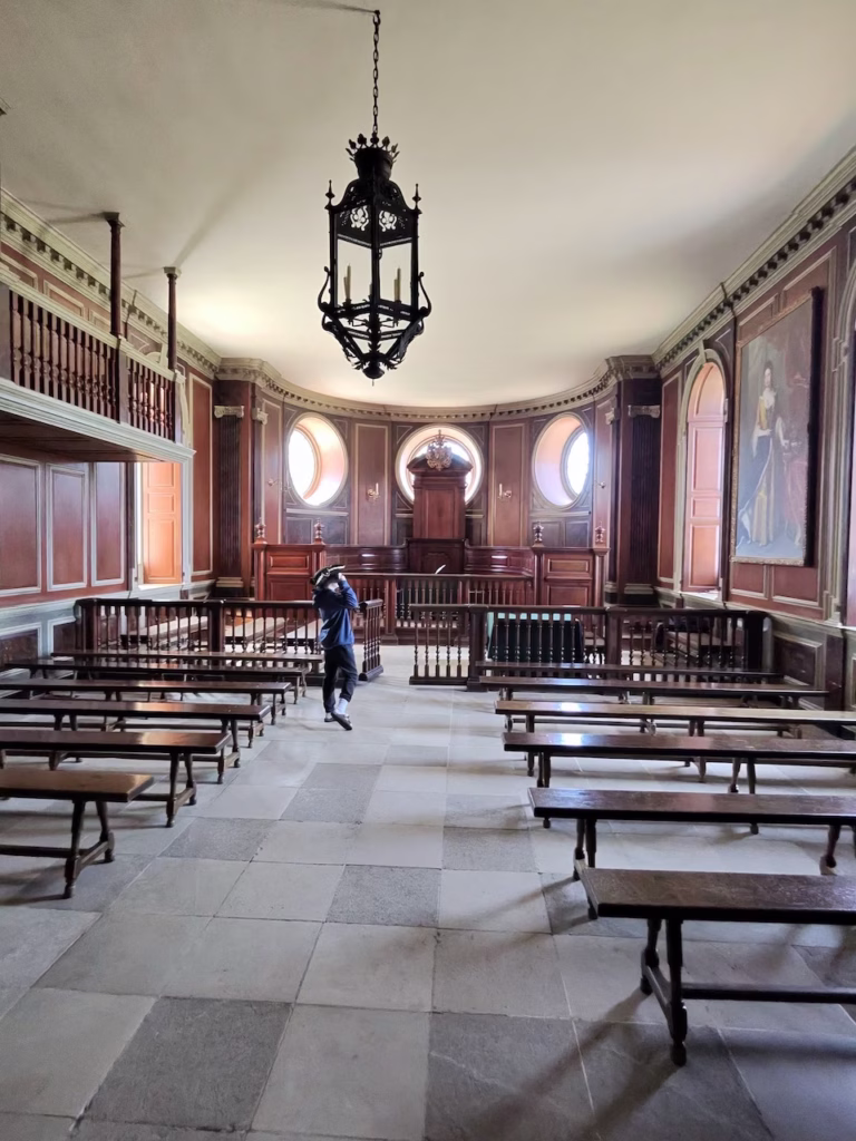 Colonial Williamsburg Courthouse
