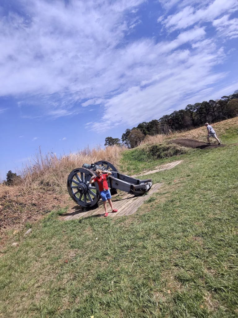 Exploring a Yorktown Battlefield