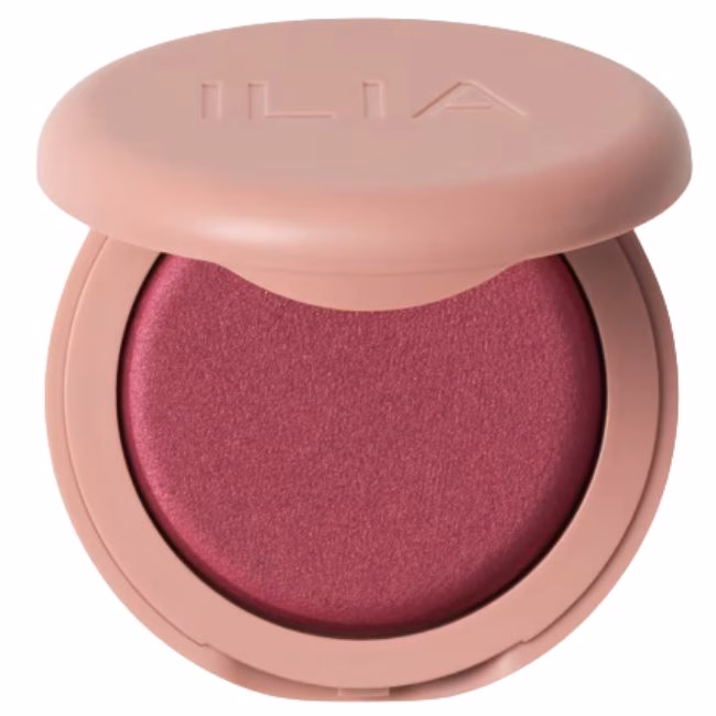 Ilia blurring blush in berry