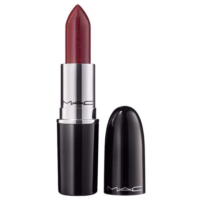 MAC lipstick in berry color for fall and autumn