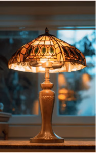 tiffany style stained glass table lamp