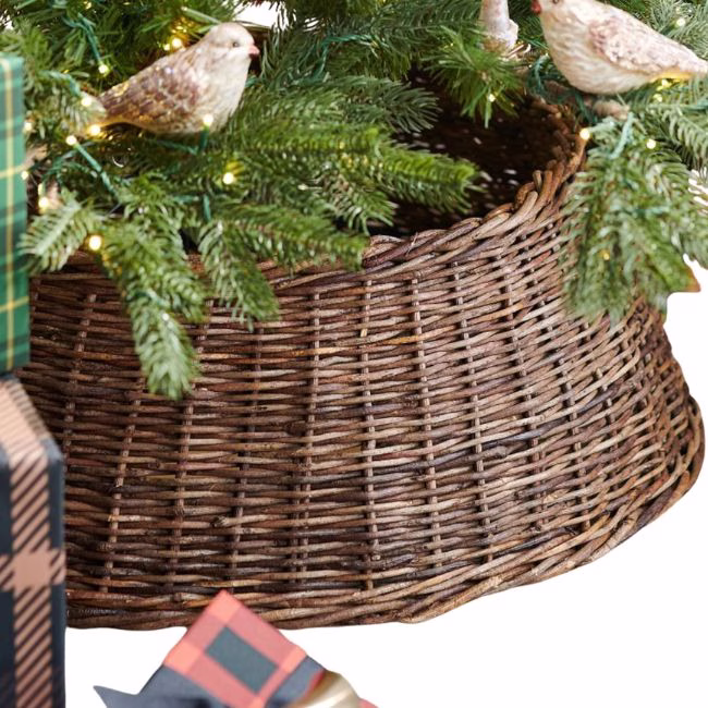 pottery barn woven tree collar